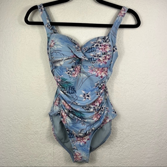 ♥️ Sea Level Twist Front Floral Front Ruching One Piece Swimsuit - Picture 1 of 10